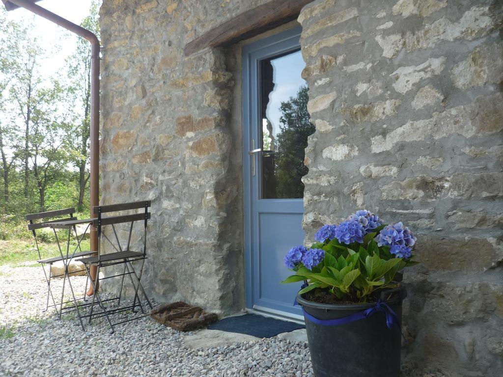 Micro-Cottage In Pietra La Ratatouille Dego Habitación foto